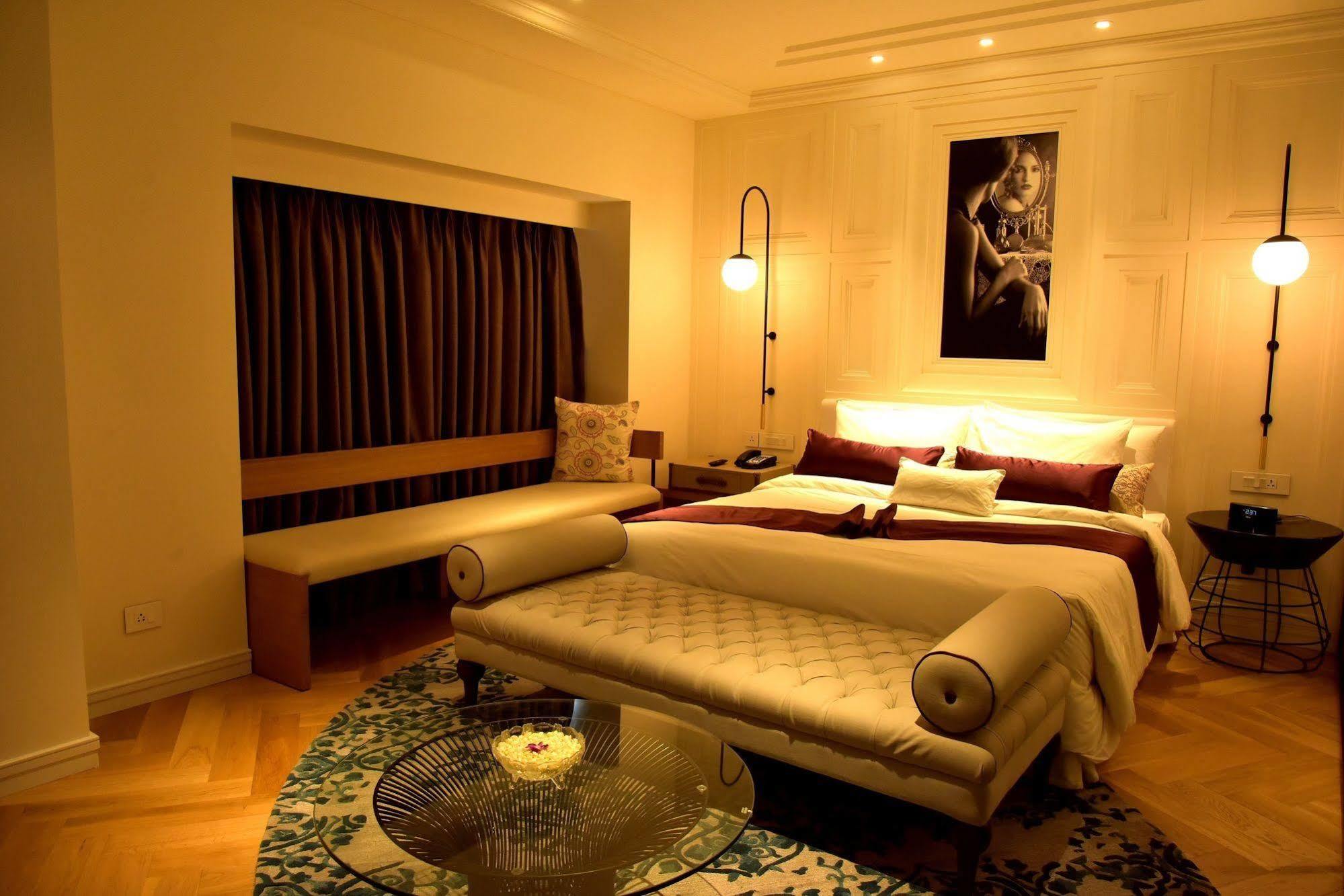 Radisson Hotel Shimla Exterior photo